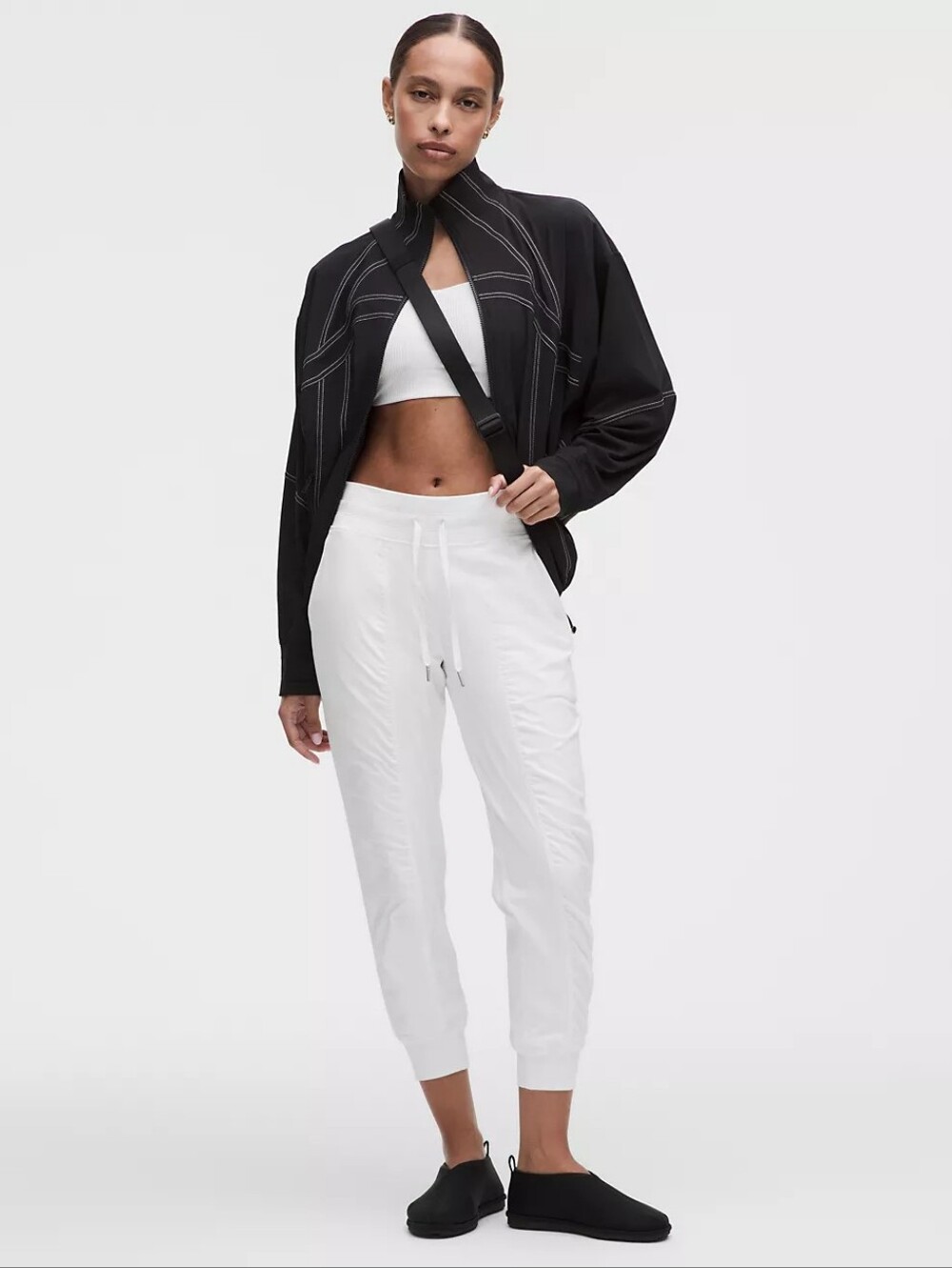 LULULEMON Dance Studio Mid-Rise Jogger 28" Size 8 White Like New